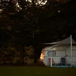 خيمة فخمة Pilwa 17 - Glamping Na Mazurach فينغوجيفو